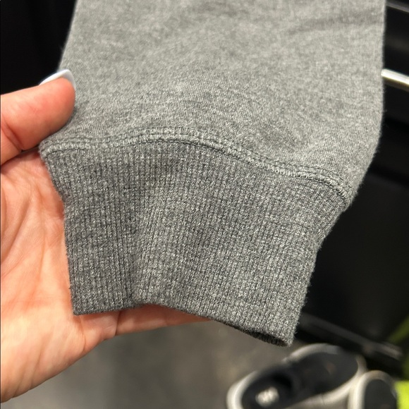 Idyllwind Charcoal Sweatshirt - Picture 5 of 7